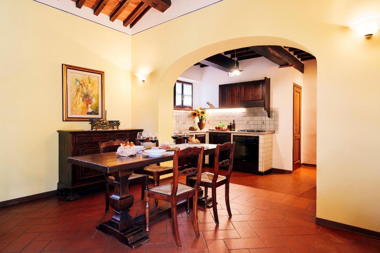 Agriturismo Il Borgo Cortona Esterno foto