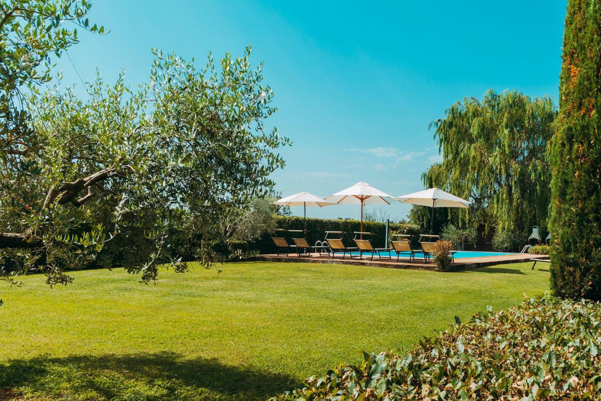 Agriturismo Il Borgo Cortona Esterno foto