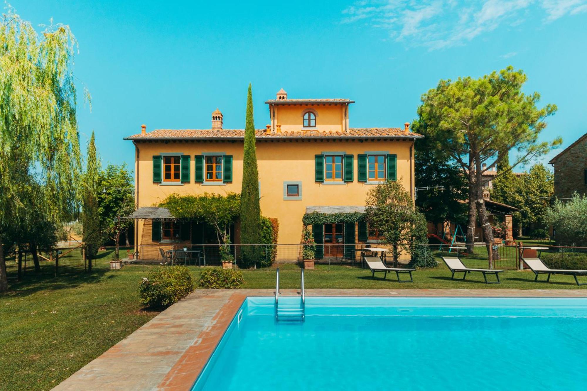 Agriturismo Il Borgo Cortona Esterno foto