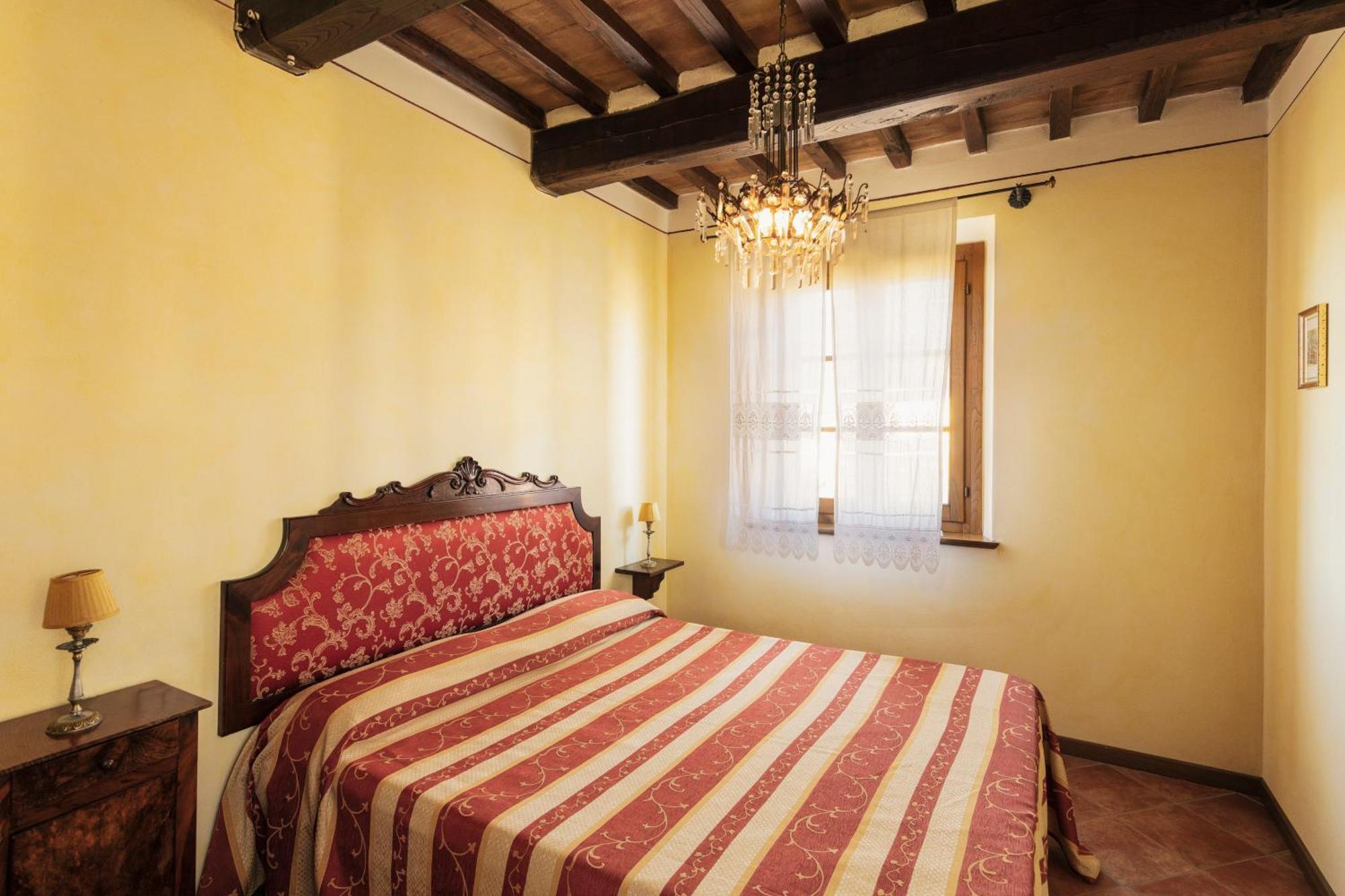 Agriturismo Il Borgo Cortona Esterno foto
