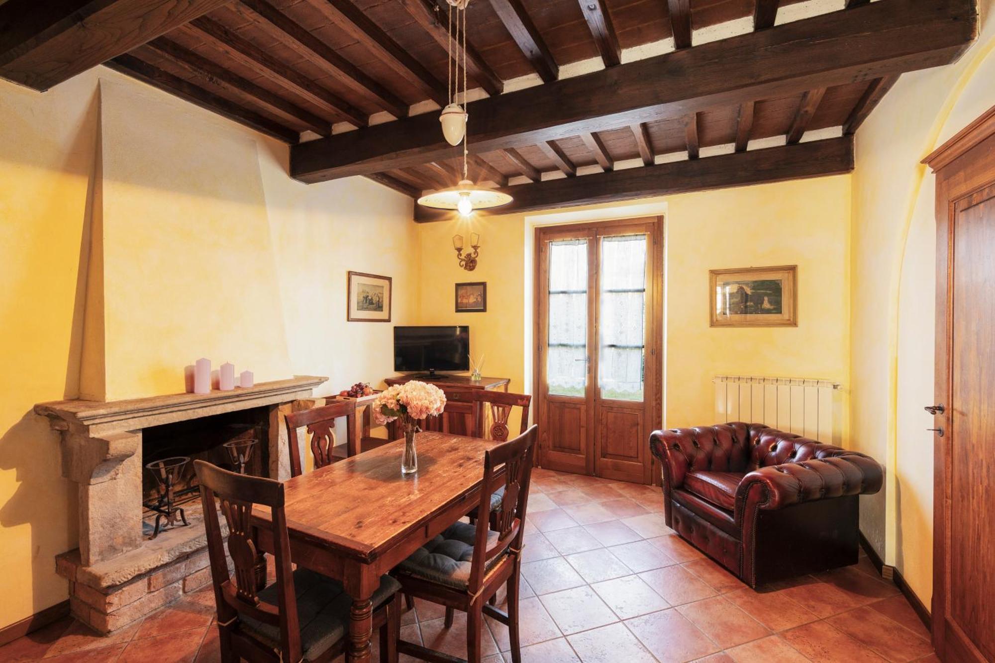 Agriturismo Il Borgo Cortona Esterno foto
