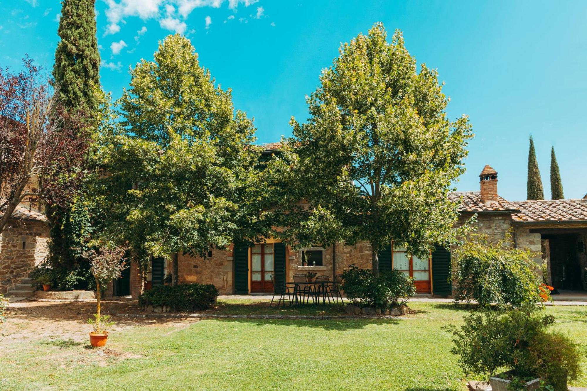 Agriturismo Il Borgo Cortona Esterno foto