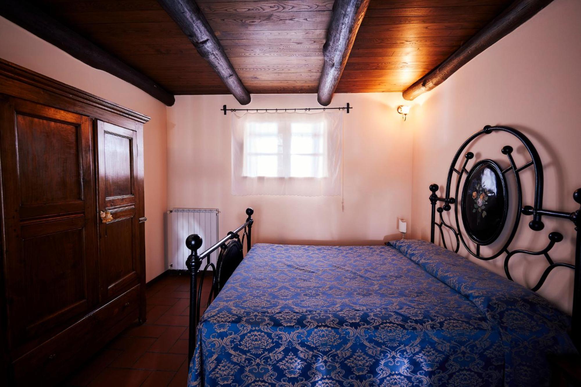 Agriturismo Il Borgo Cortona Esterno foto
