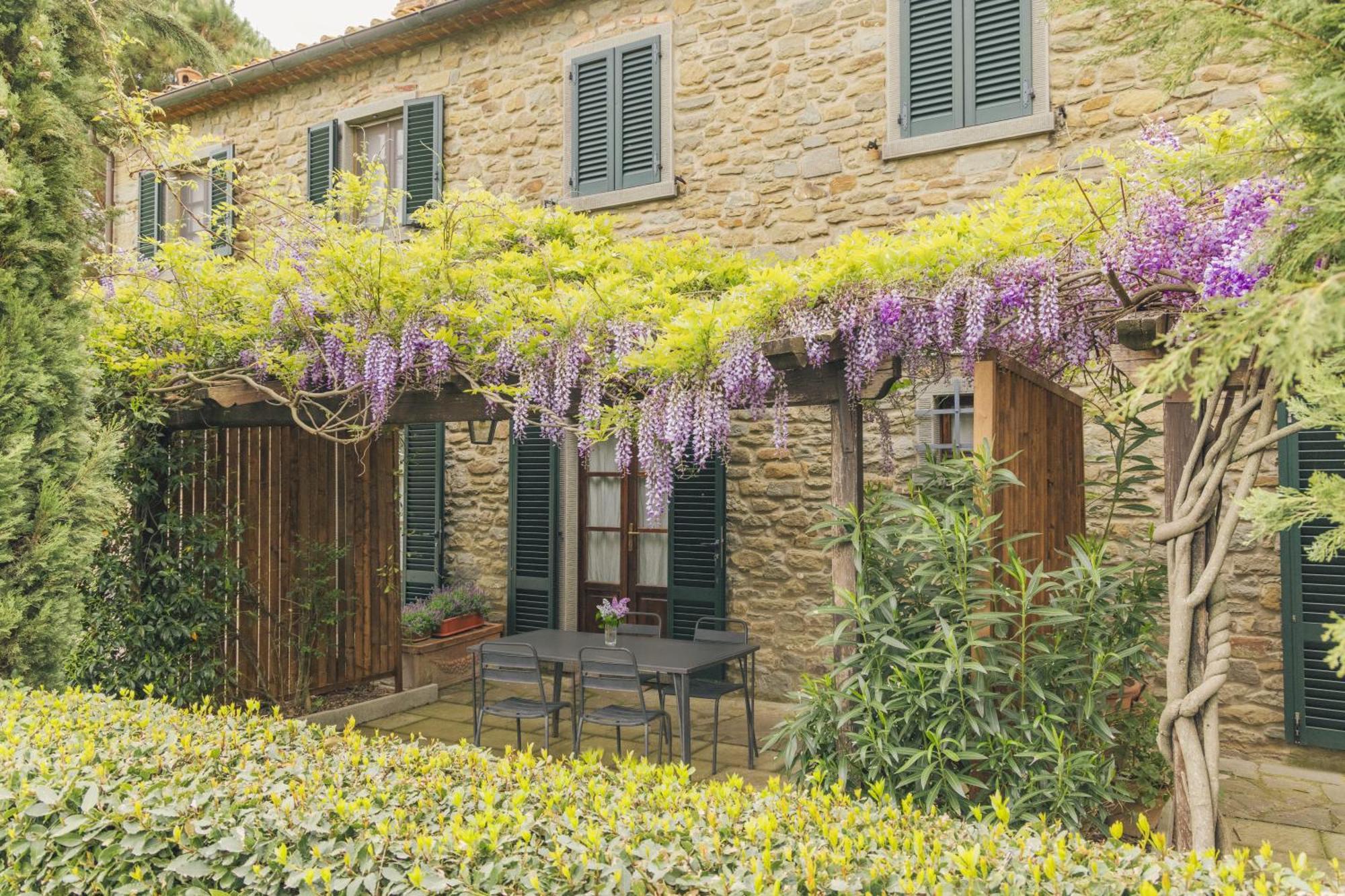 Agriturismo Il Borgo Cortona Esterno foto